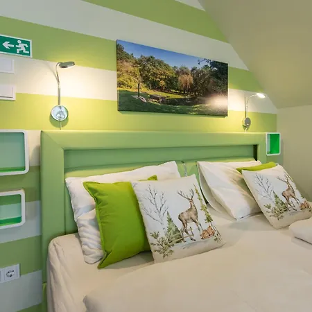 Balaton Fantasy Πανσιόν 4*