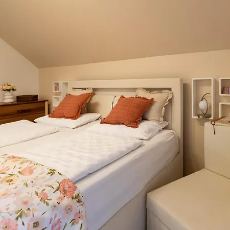 Balaton Fantasy Guest house Balatonfured