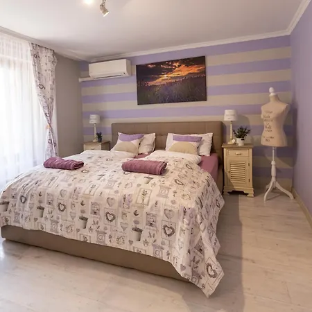 Πανσιόν Balaton Fantasy 4*