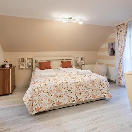 Balaton Fantasy ゲストハウス