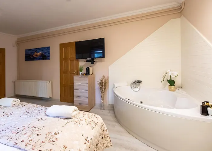 Balaton Fantasy 4* באלאטונפורד