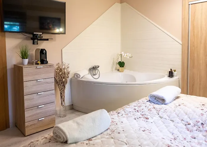 Balaton Fantasy בית הארחה