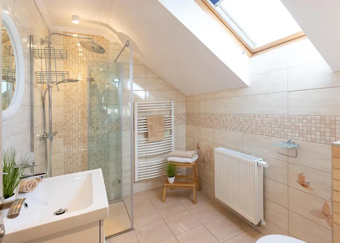 בית הארחה Balaton Fantasy 4*