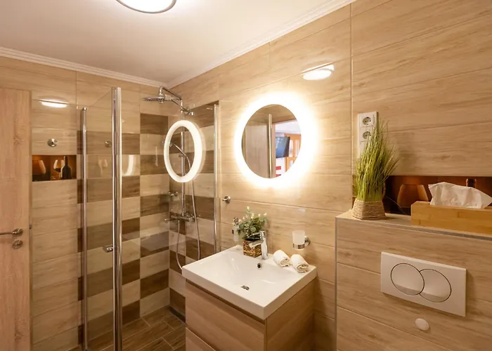 בית הארחה Balaton Fantasy 4*