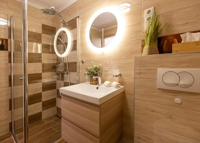 Balaton Fantasy בית הארחה